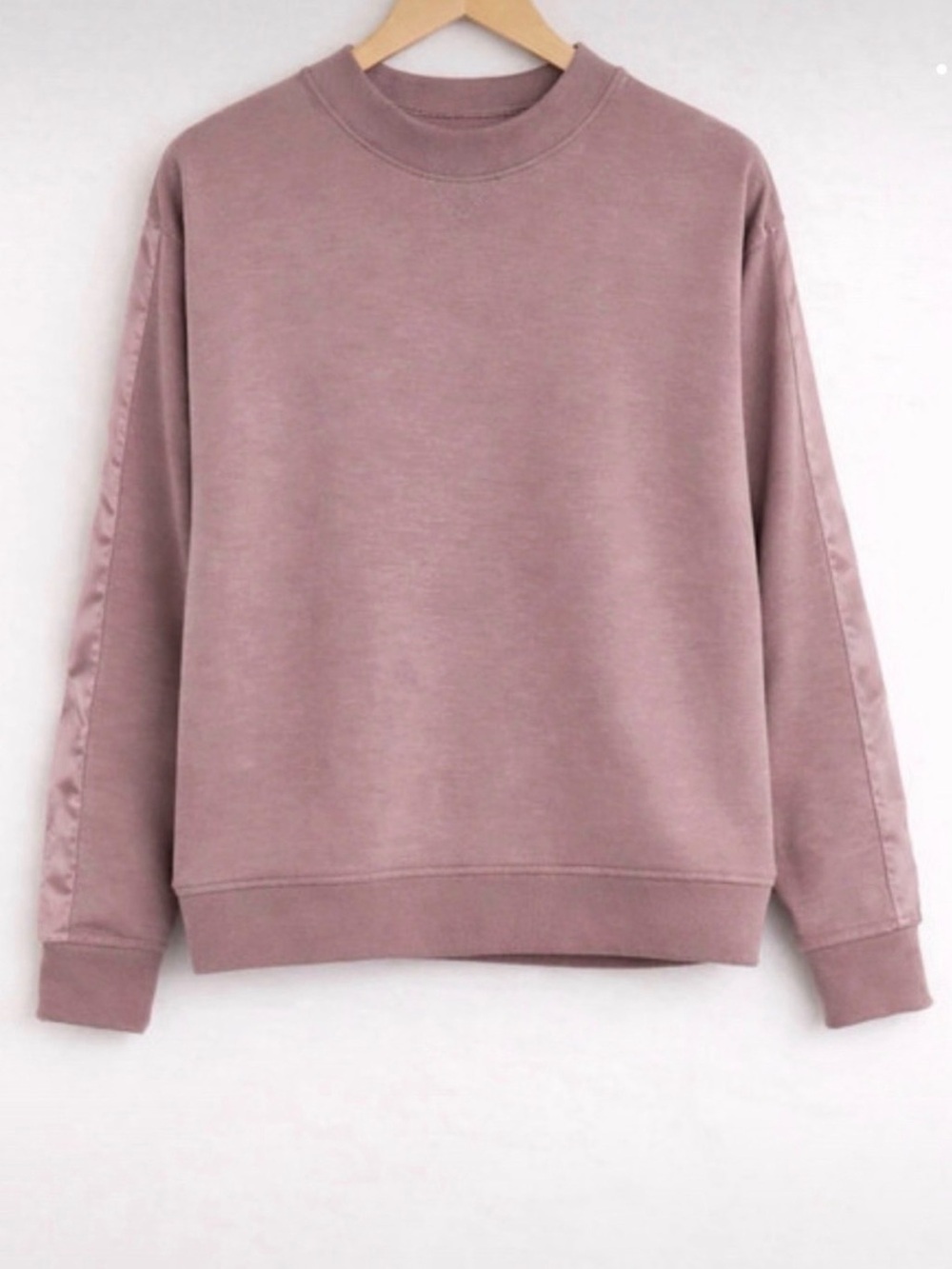 ❤️Satin Stripe Lounge Sweatshirt